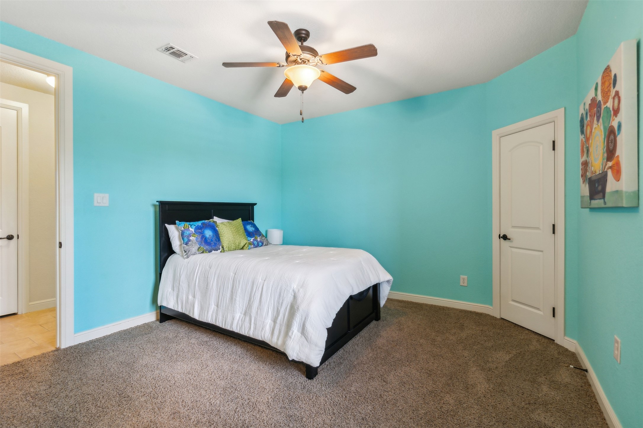 9909 Leaping Buck Point