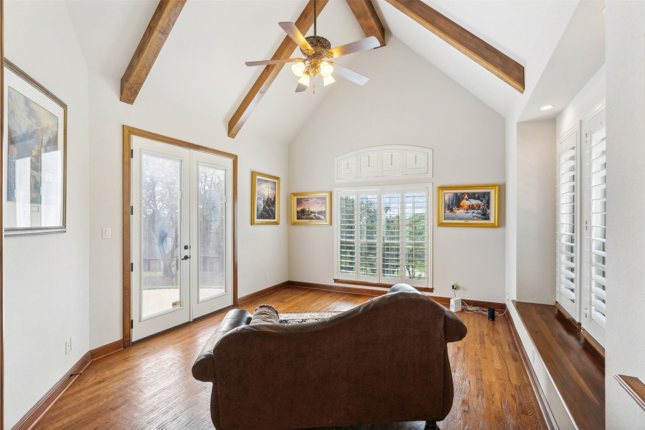 9909 Leaping Buck Point