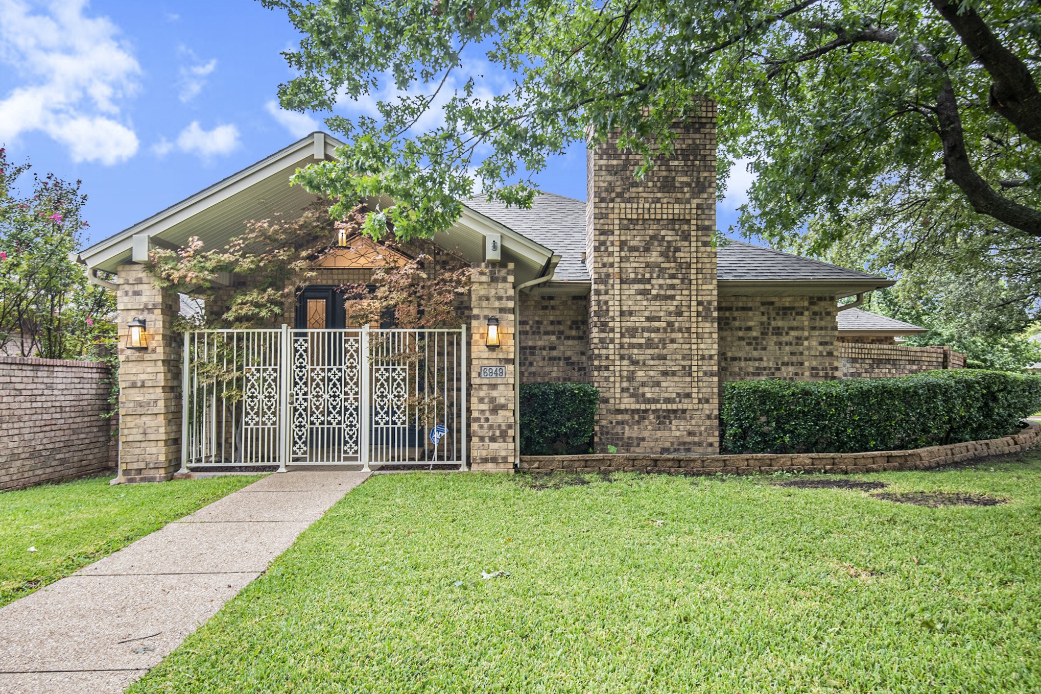 6949 Allen Place Drive