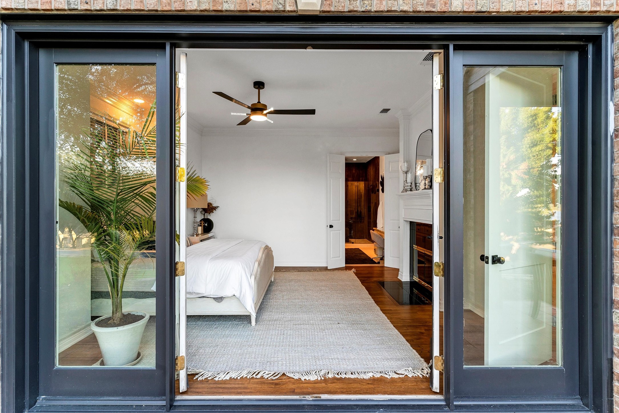 4922 Rio Vista Drive