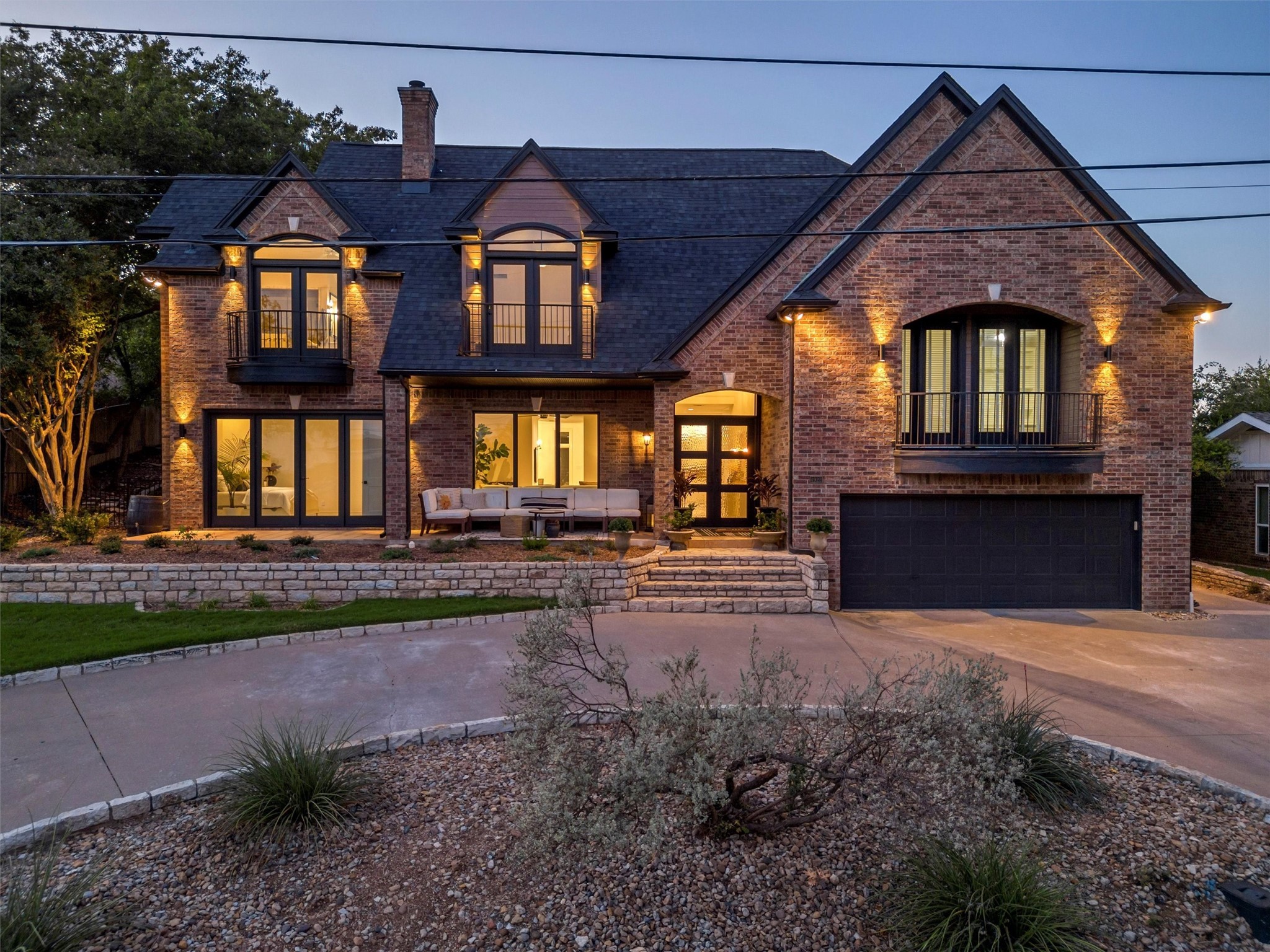 4922 Rio Vista Drive