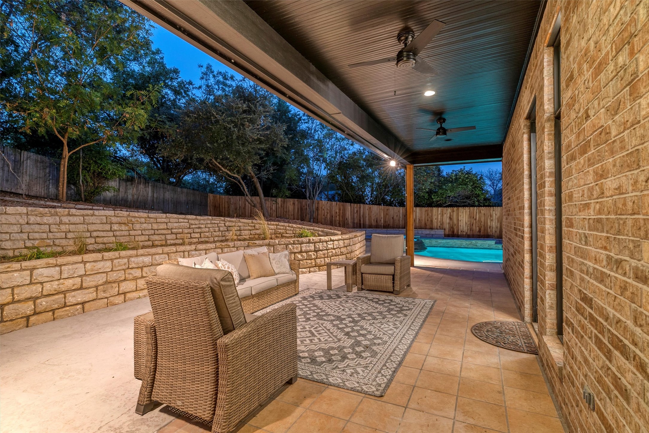 4922 Rio Vista Drive