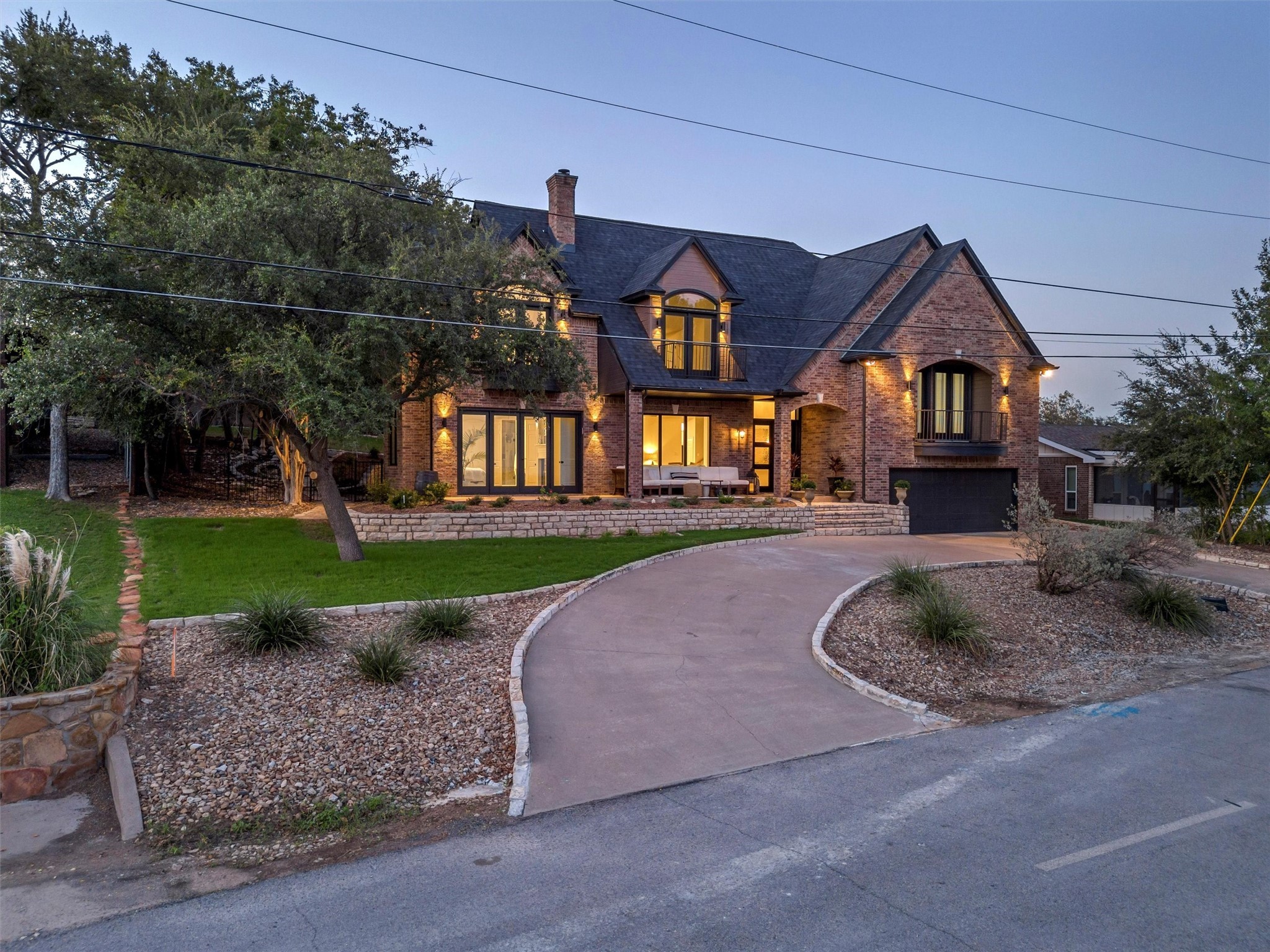 4922 Rio Vista Drive