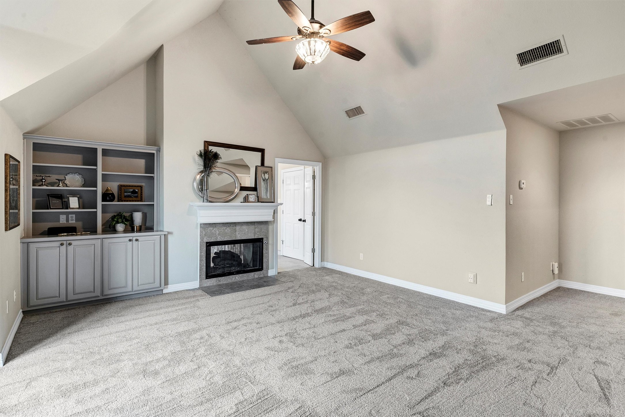 4922 Rio Vista Drive