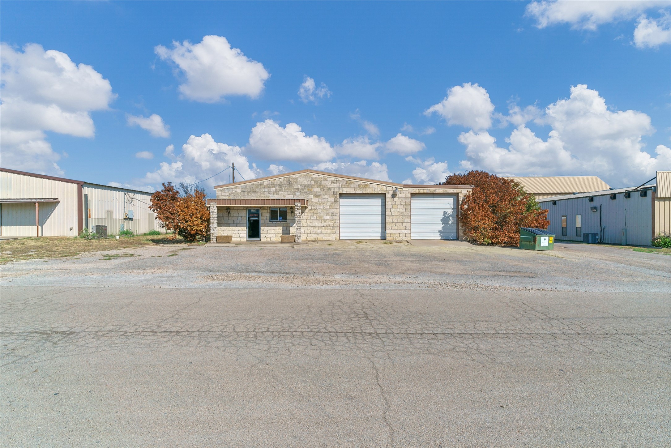 2004 Southwest Parkway