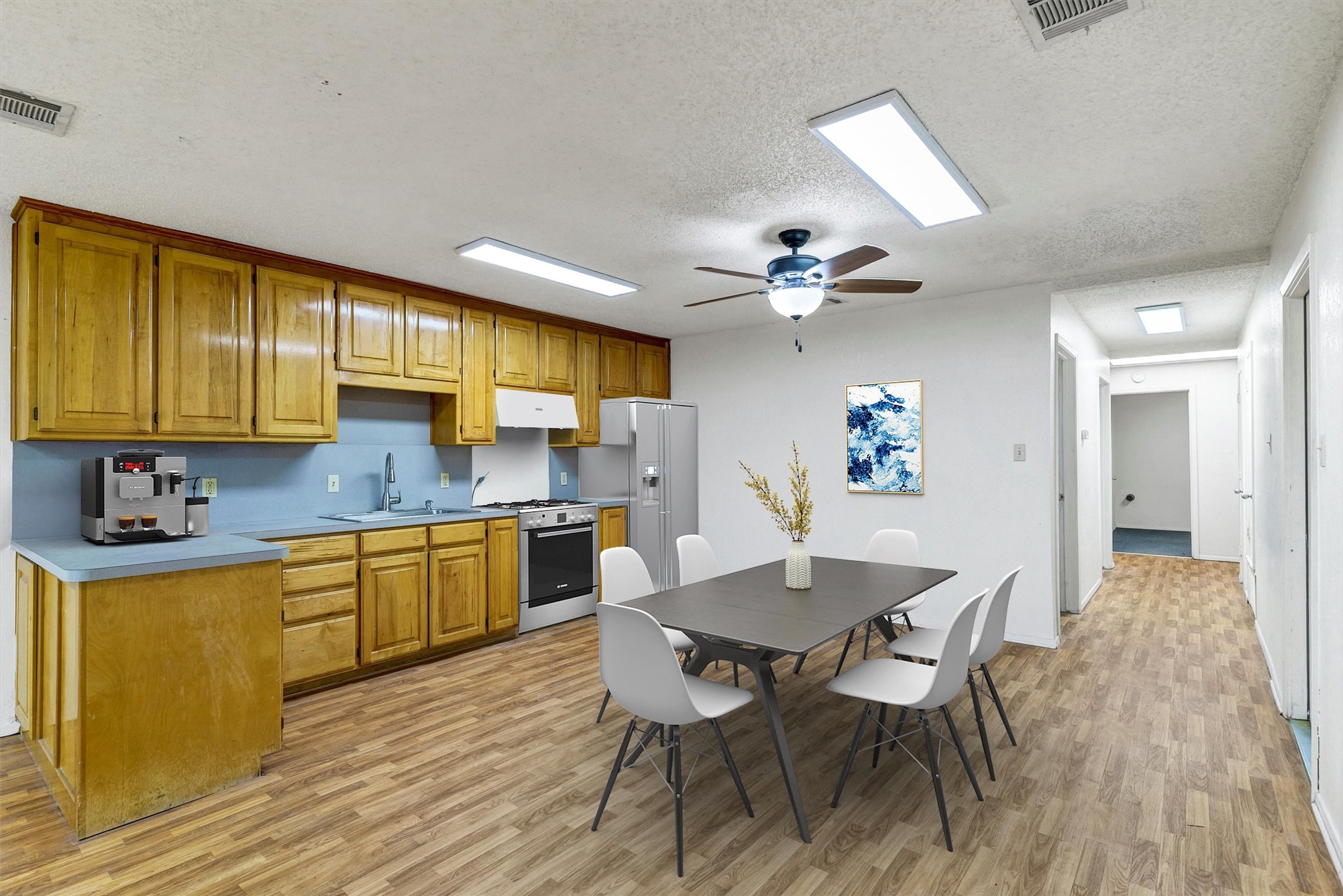 2004 Southwest Parkway