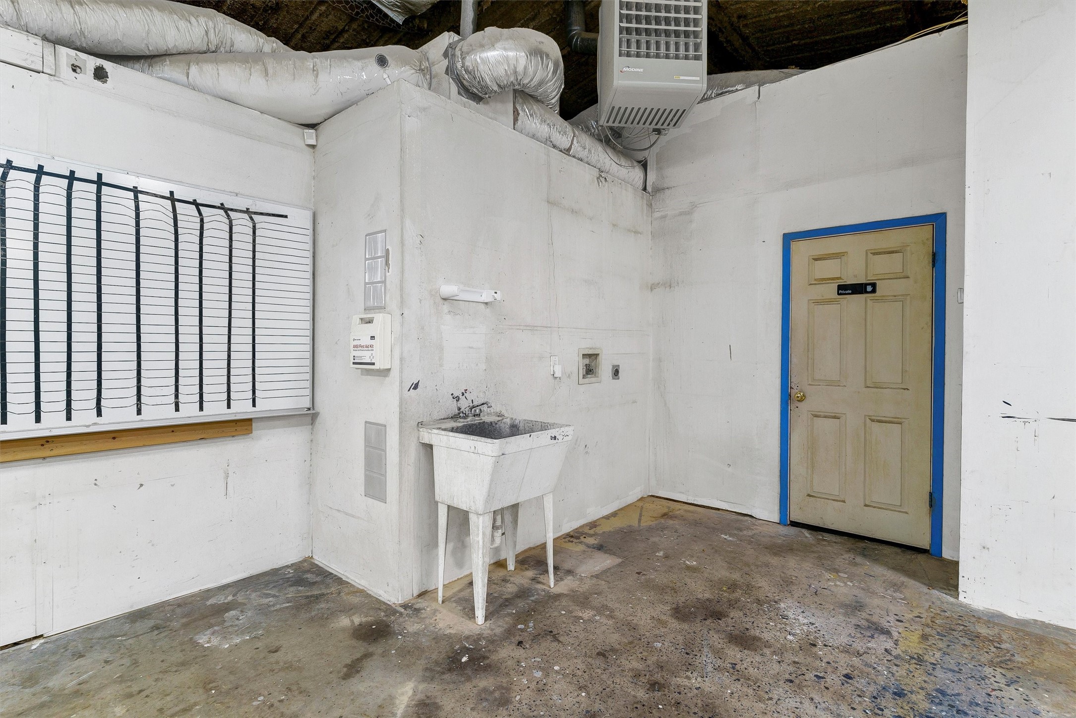 2004 Southwest Parkway