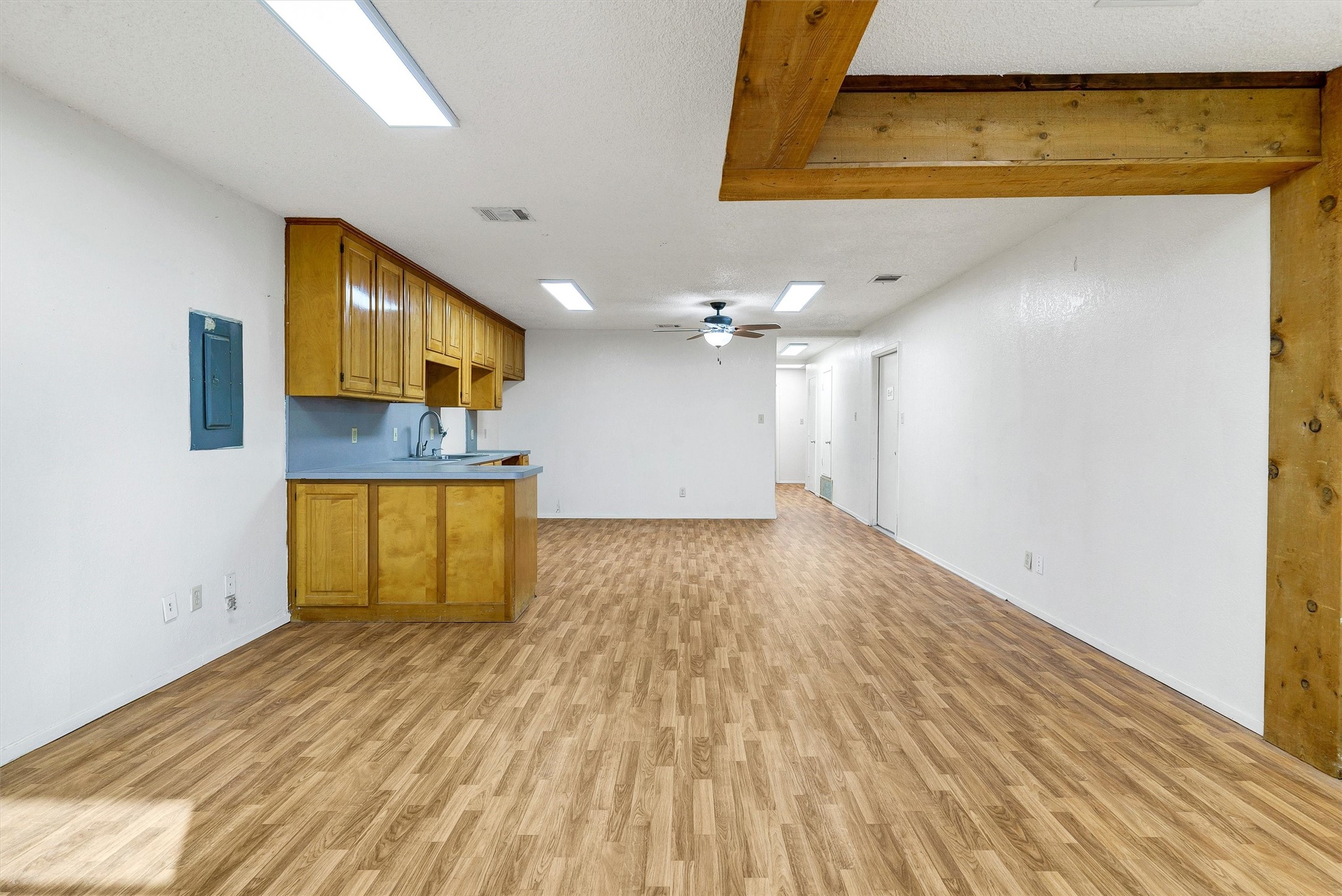 2004 Southwest Parkway