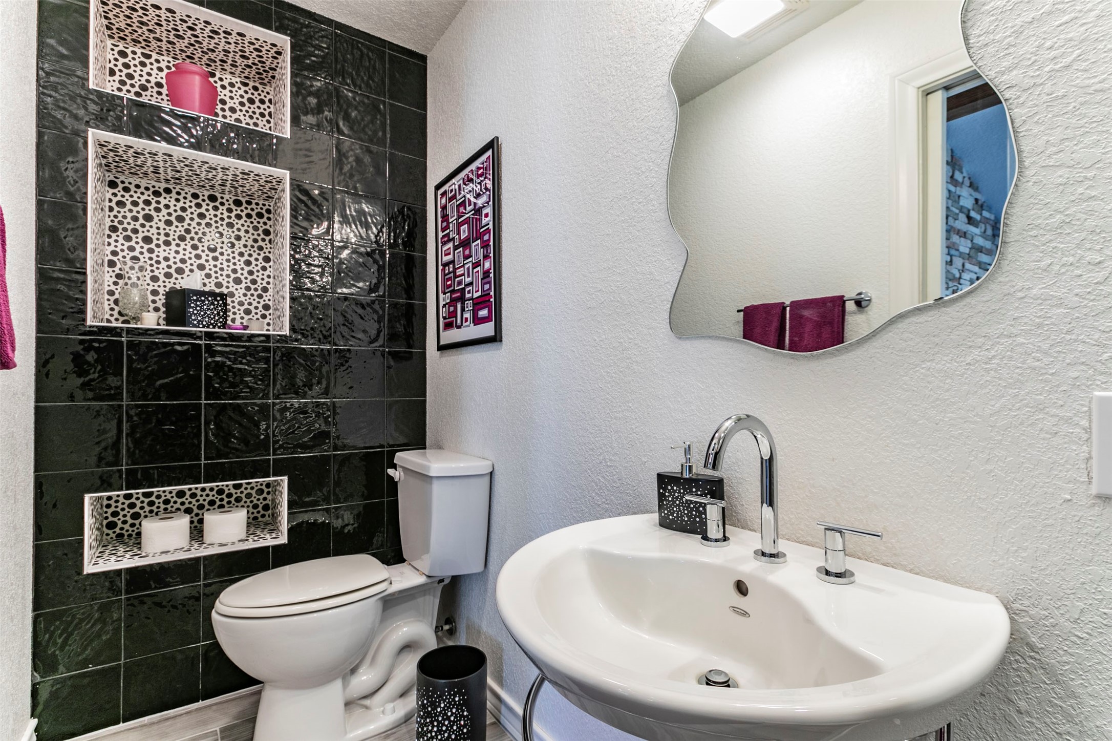 5108 Comanche Vista Trail