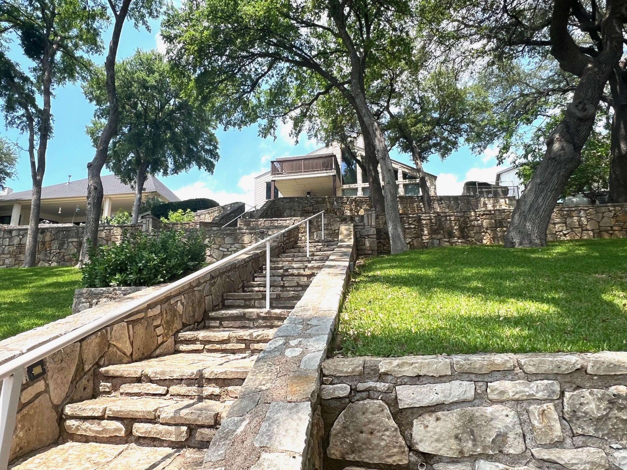 5108 Comanche Vista Trail