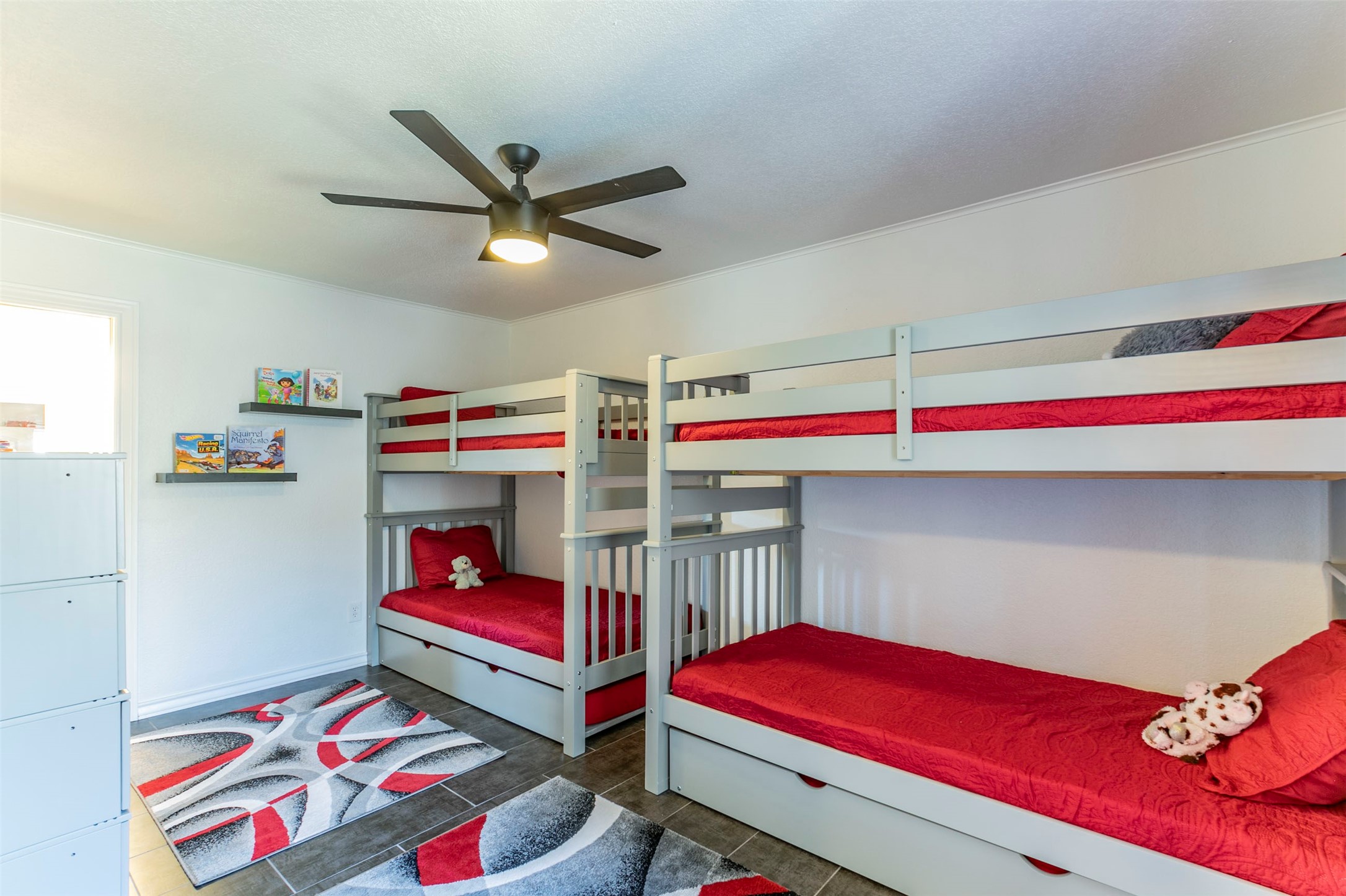 5108 Comanche Vista Trail