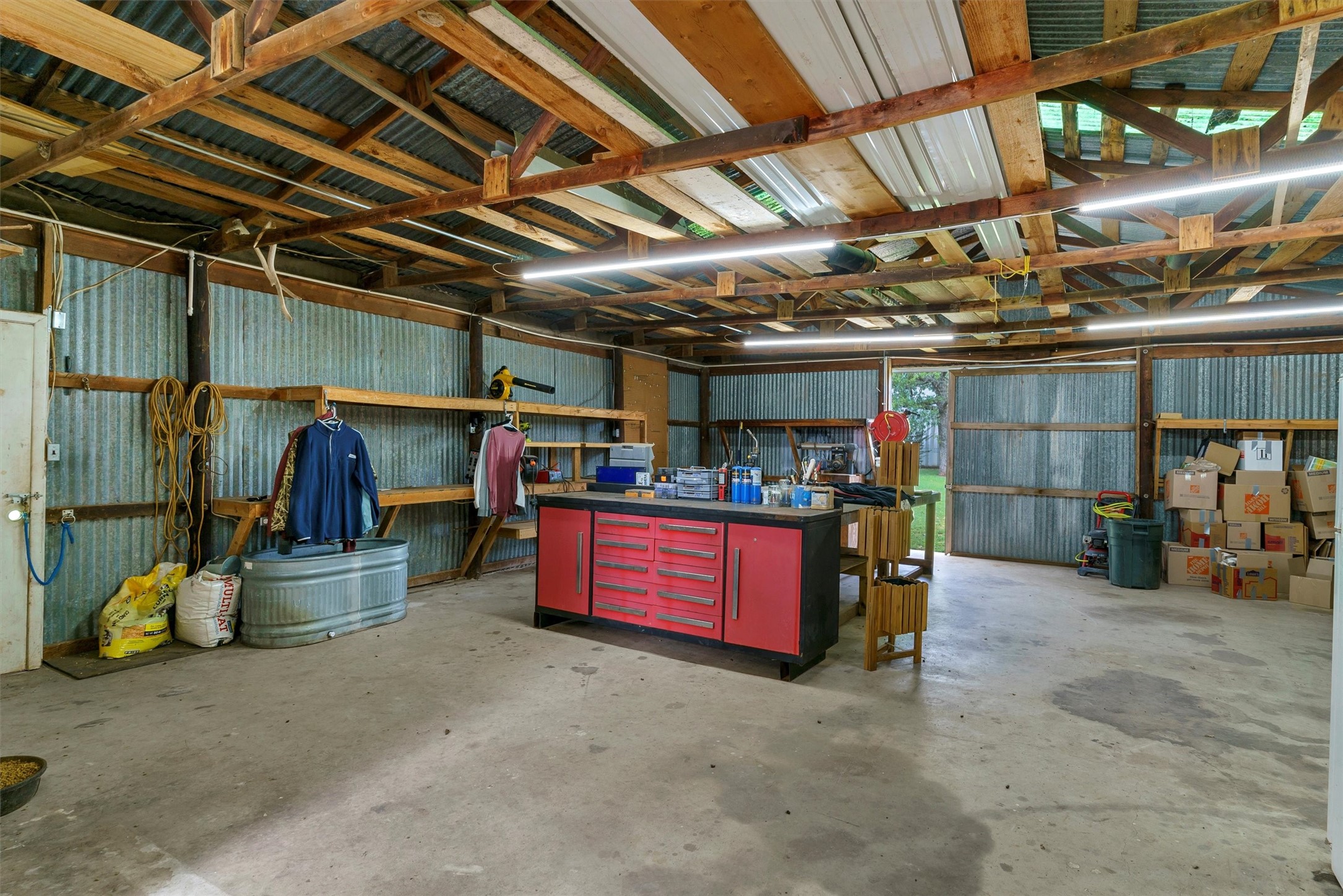 1900 Campbell Road