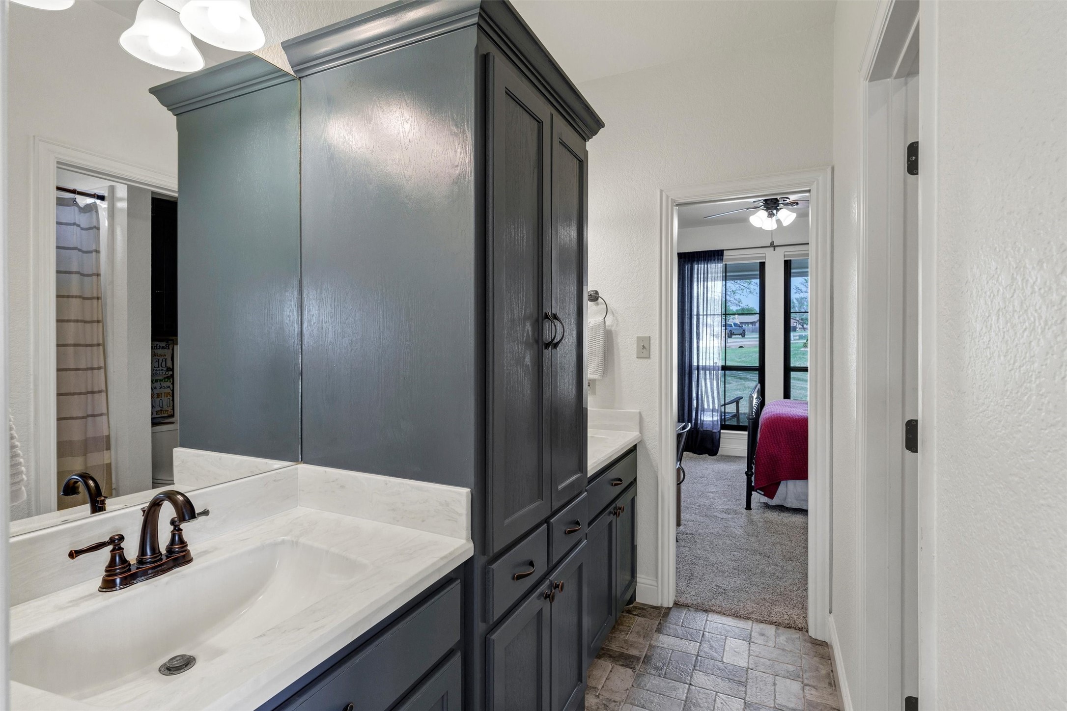 3227 Golden Oaks Circle