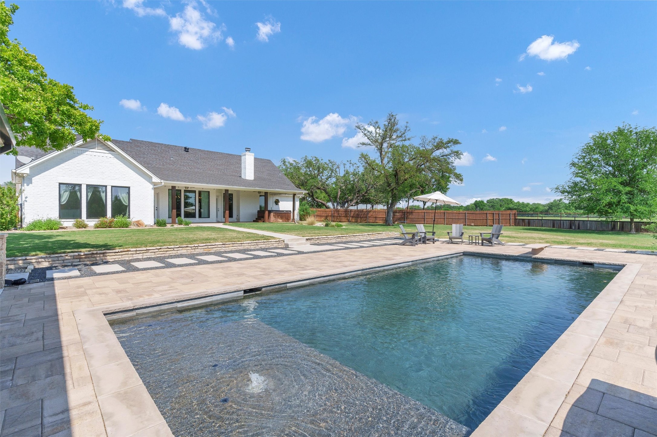 3227 Golden Oaks Circle