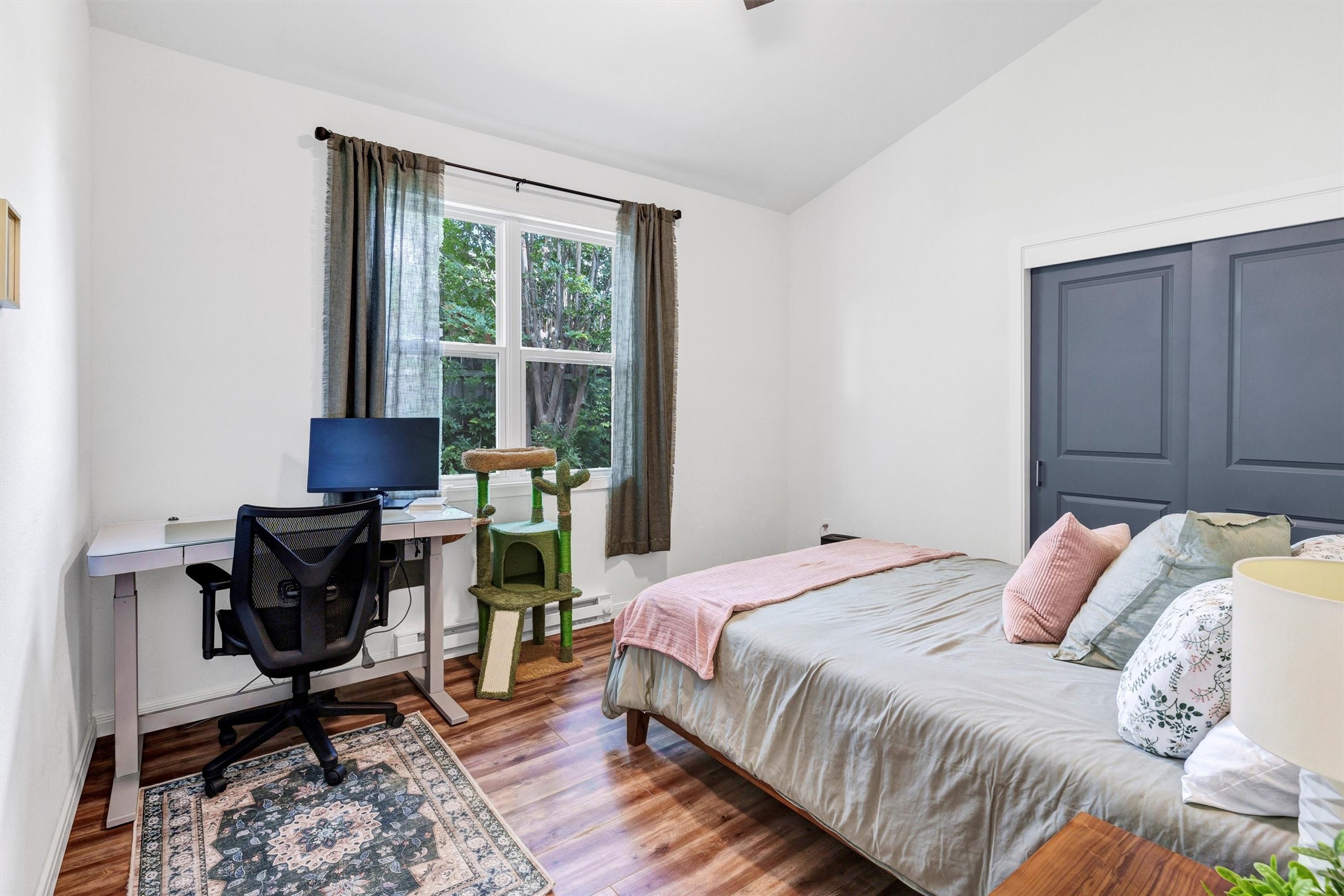 4902 Boquillas Drive