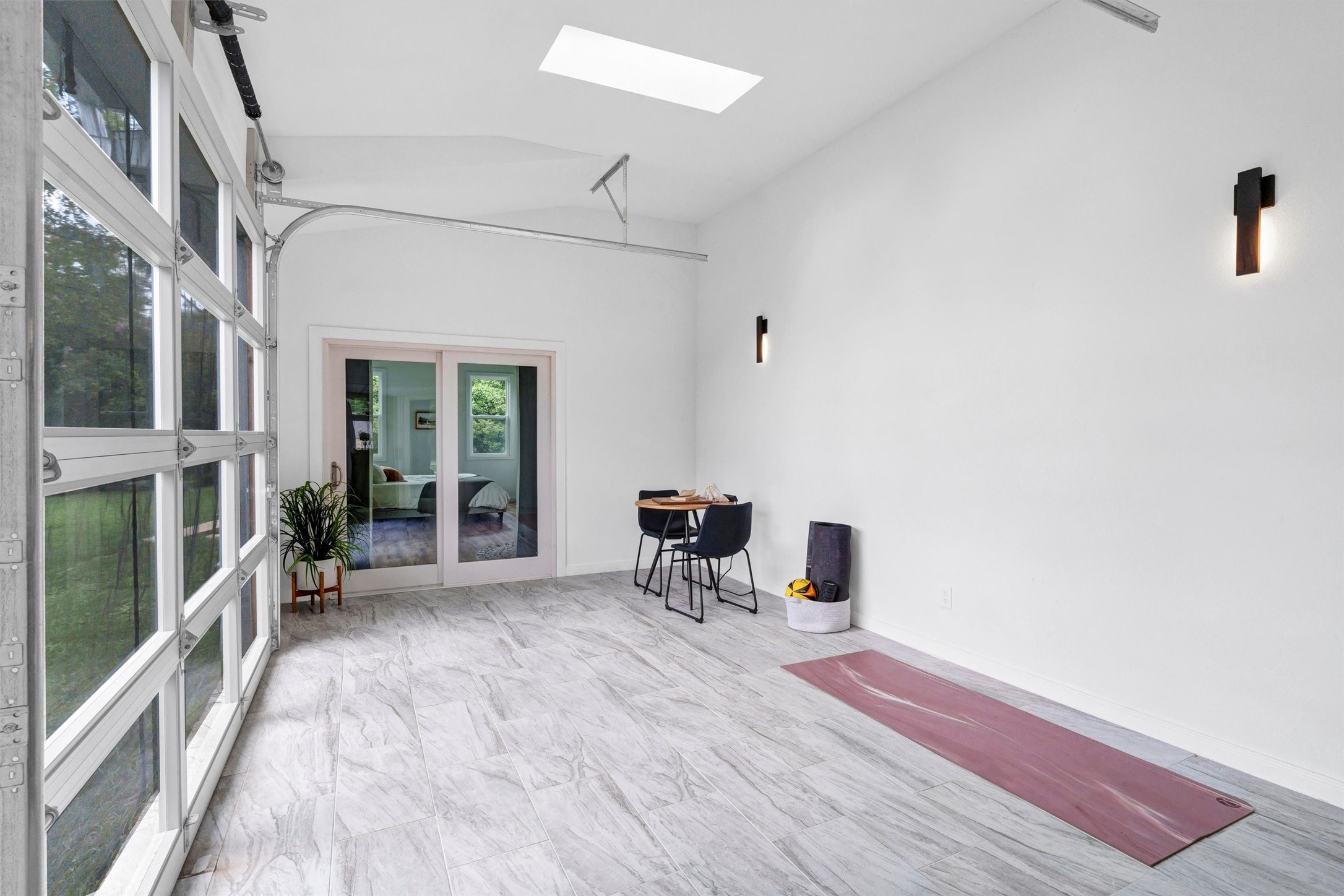 4902 Boquillas Drive