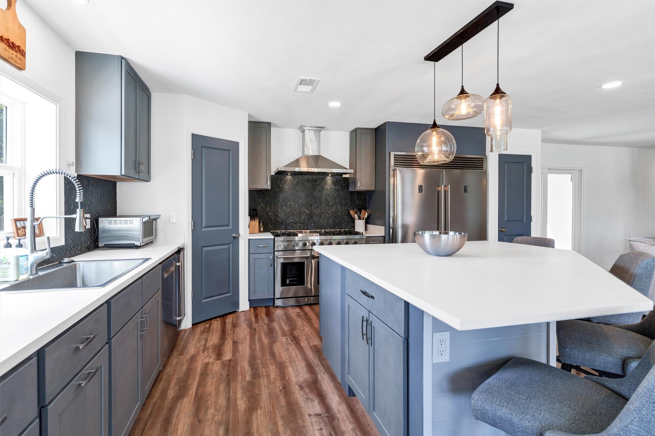 4902 Boquillas Drive