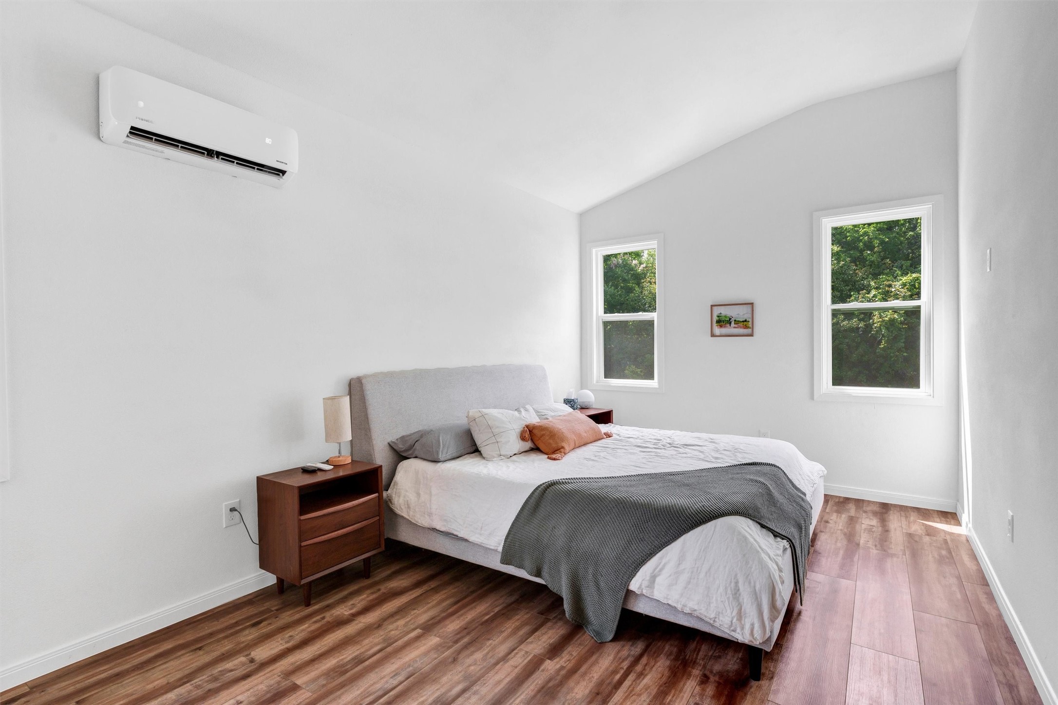 4902 Boquillas Drive