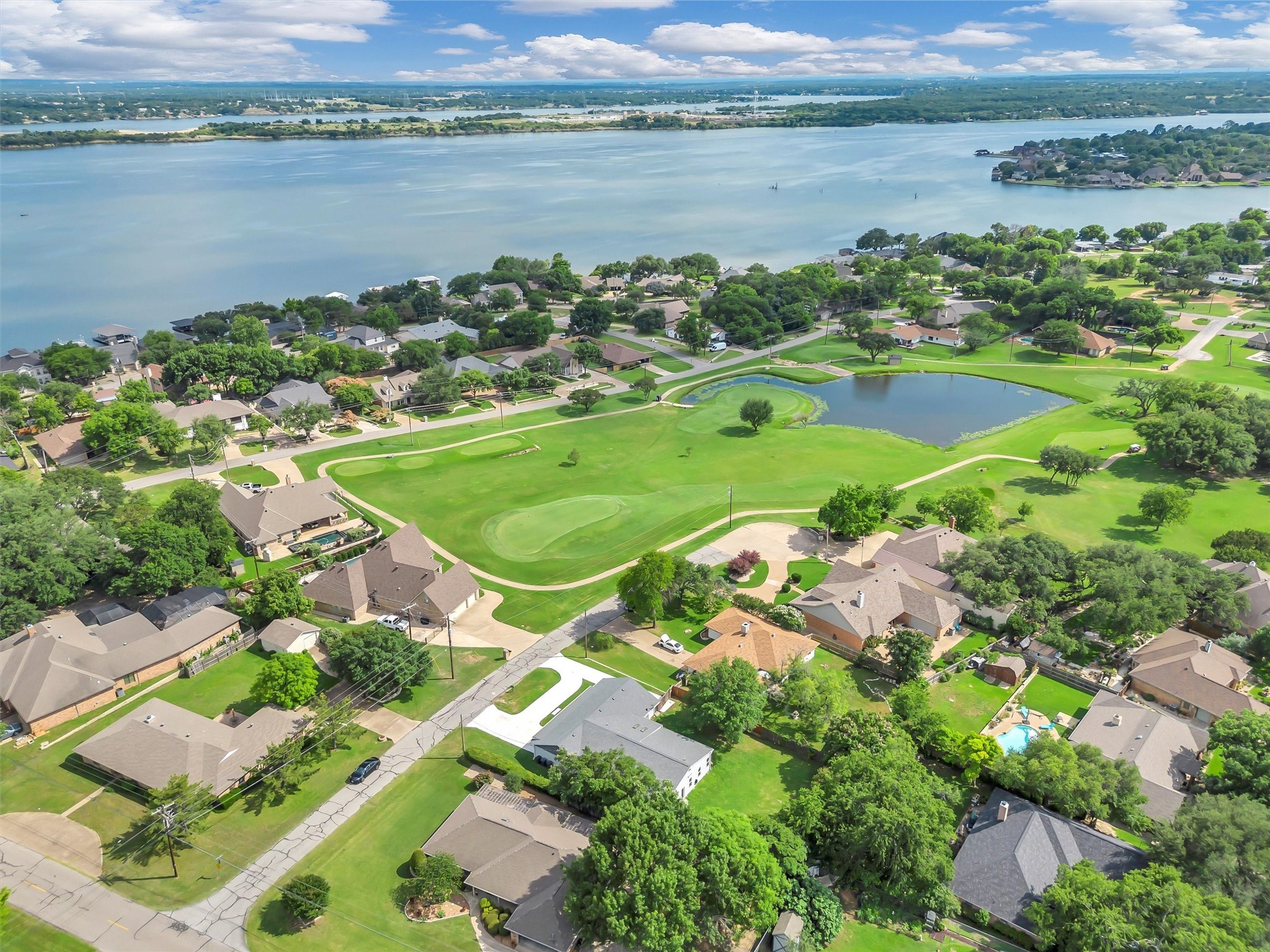 4902 Boquillas Drive