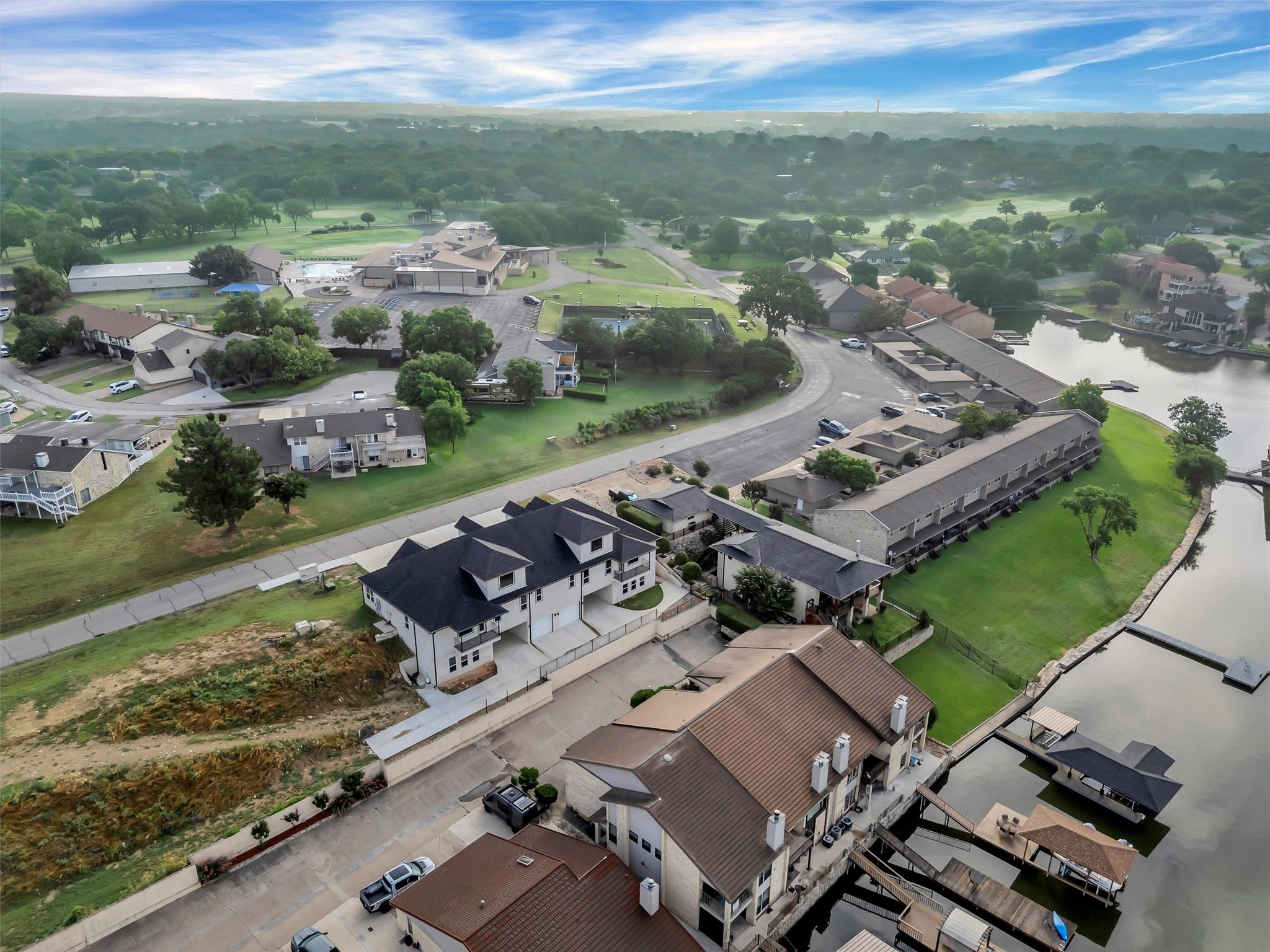 5128 Country Club Drive