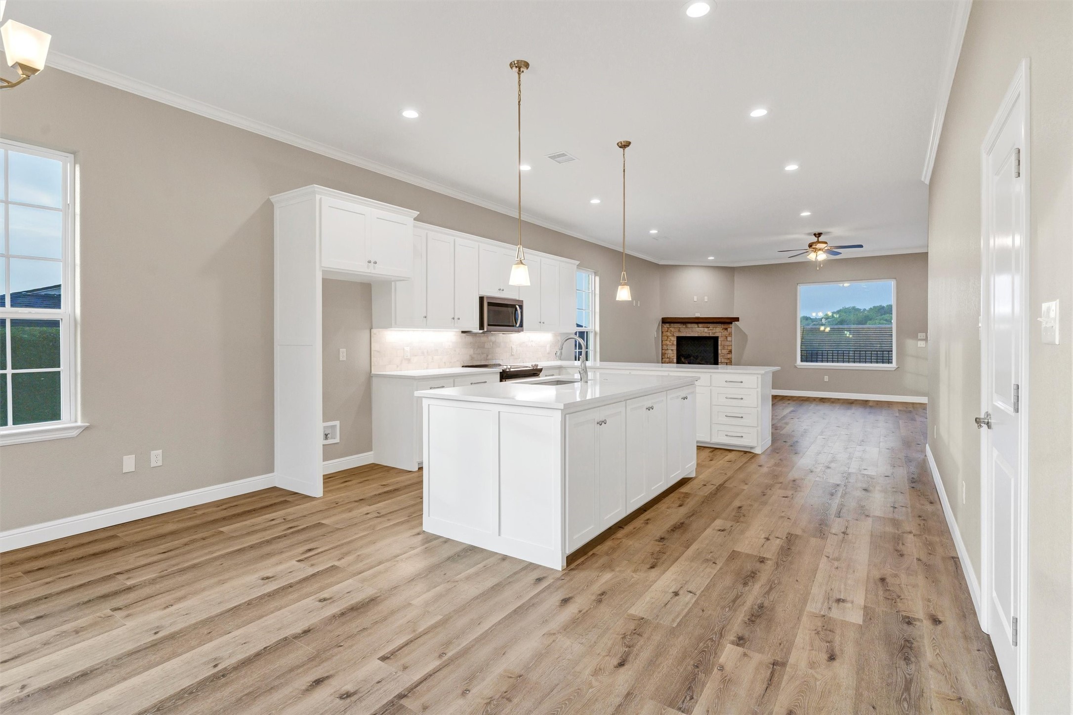 5128 Country Club Drive