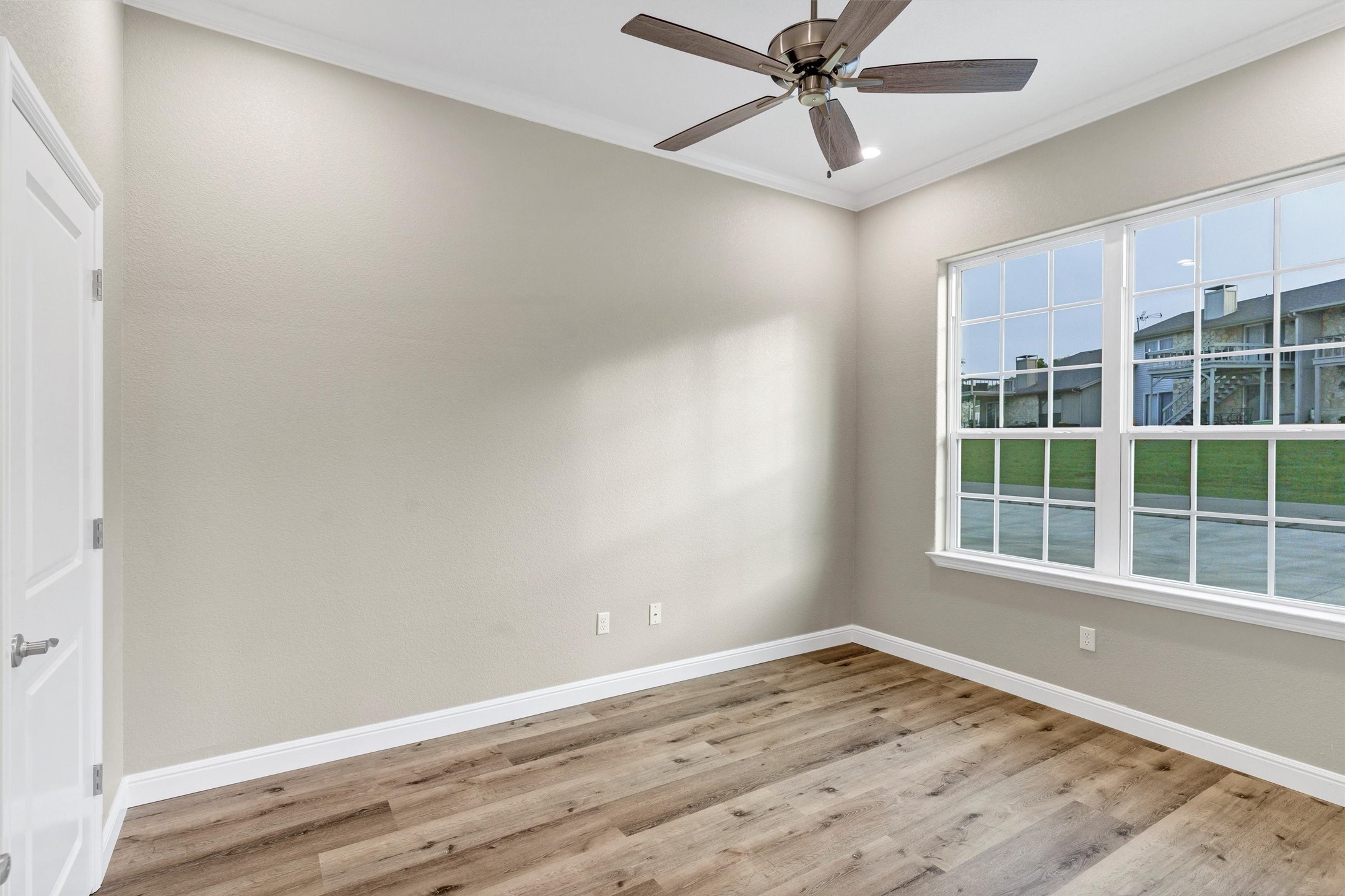 5128 Country Club Drive