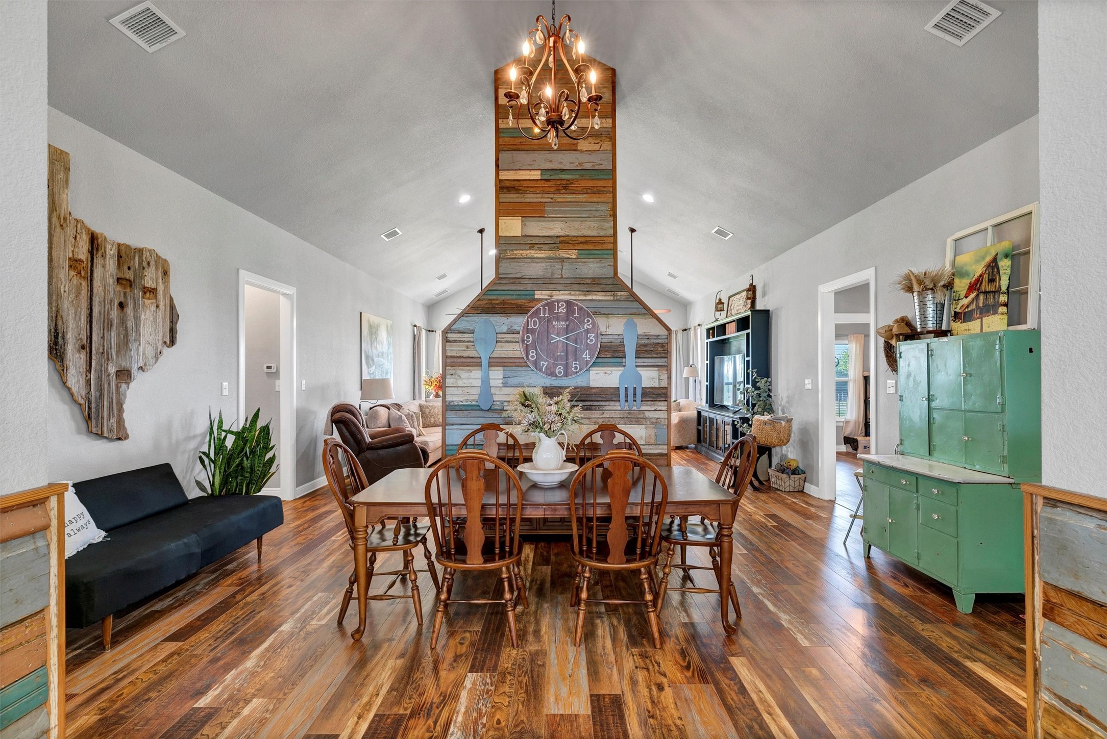 11501 Wind Hollow Court