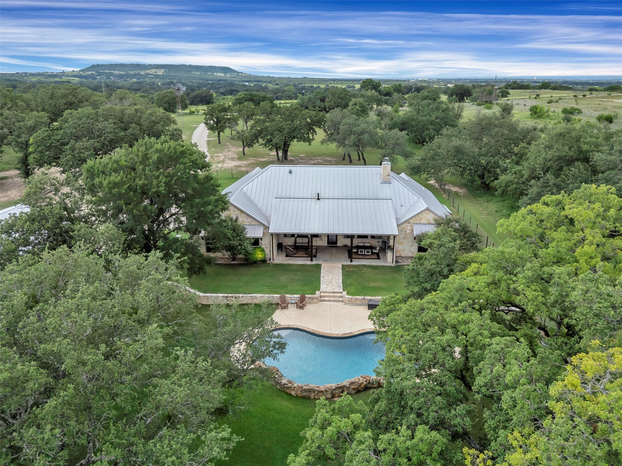 957 Pear Orchard Road