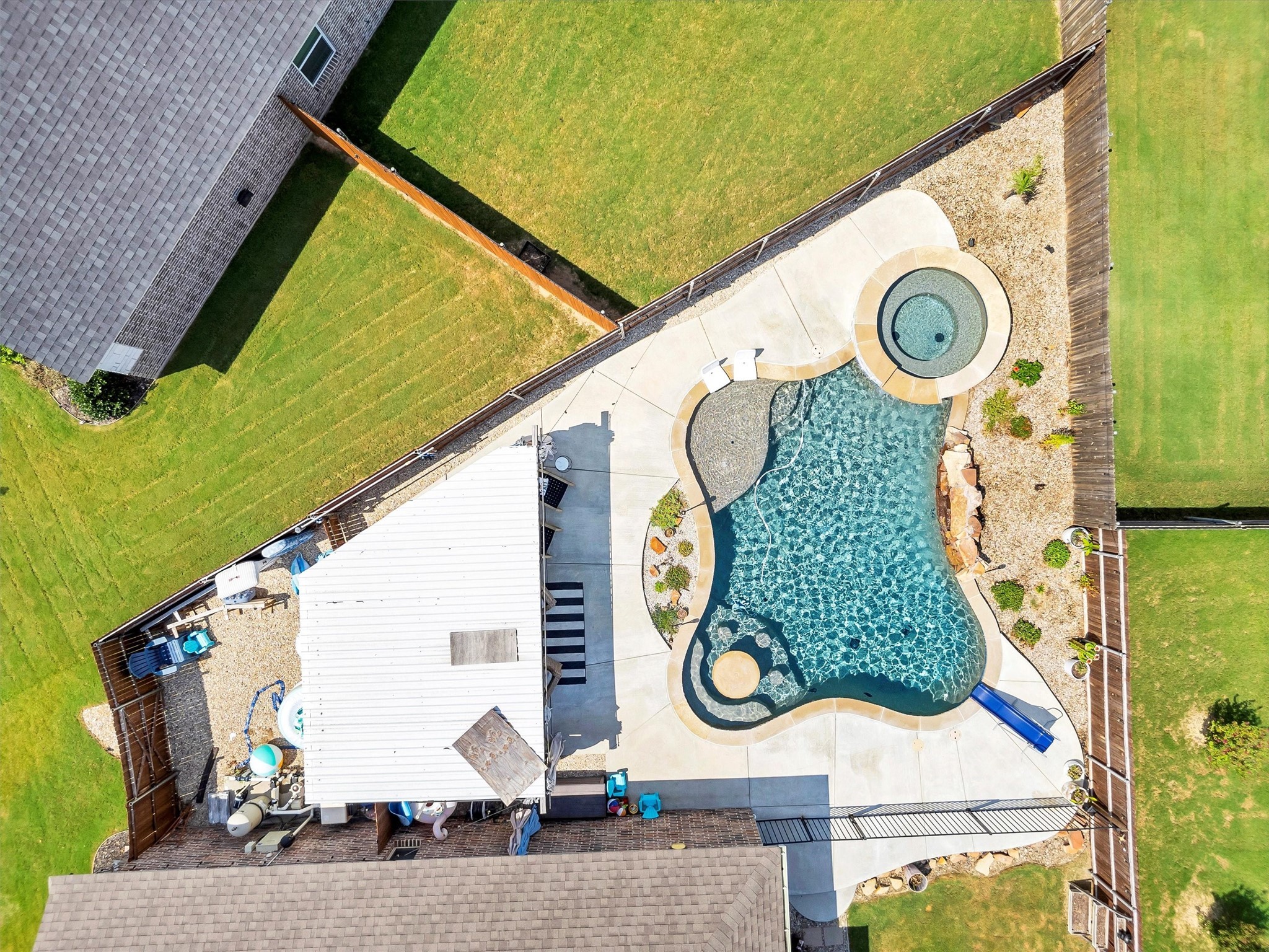 3309 Promenade Court