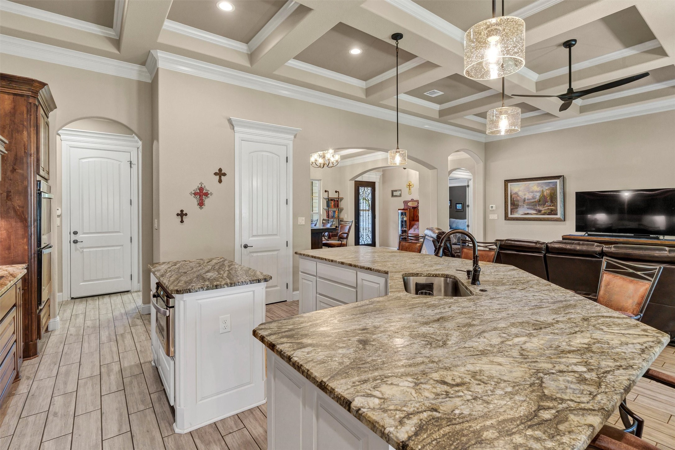 4030 Neri Oaks Court