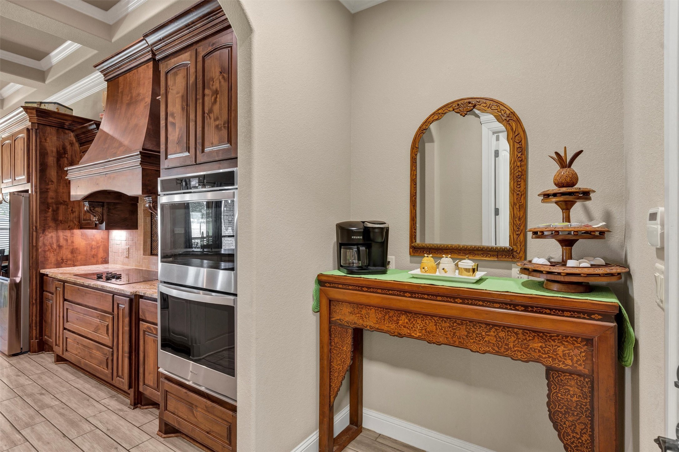 4030 Neri Oaks Court