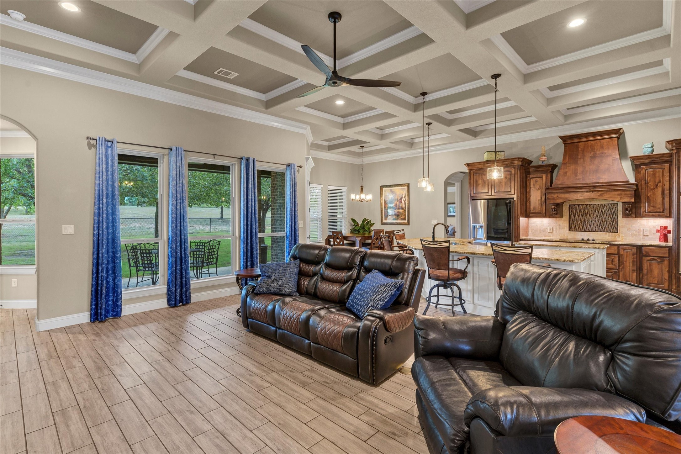 4030 Neri Oaks Court