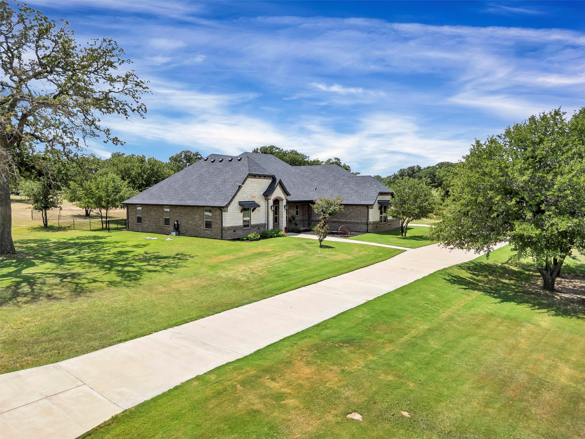 4030 Neri Oaks Court