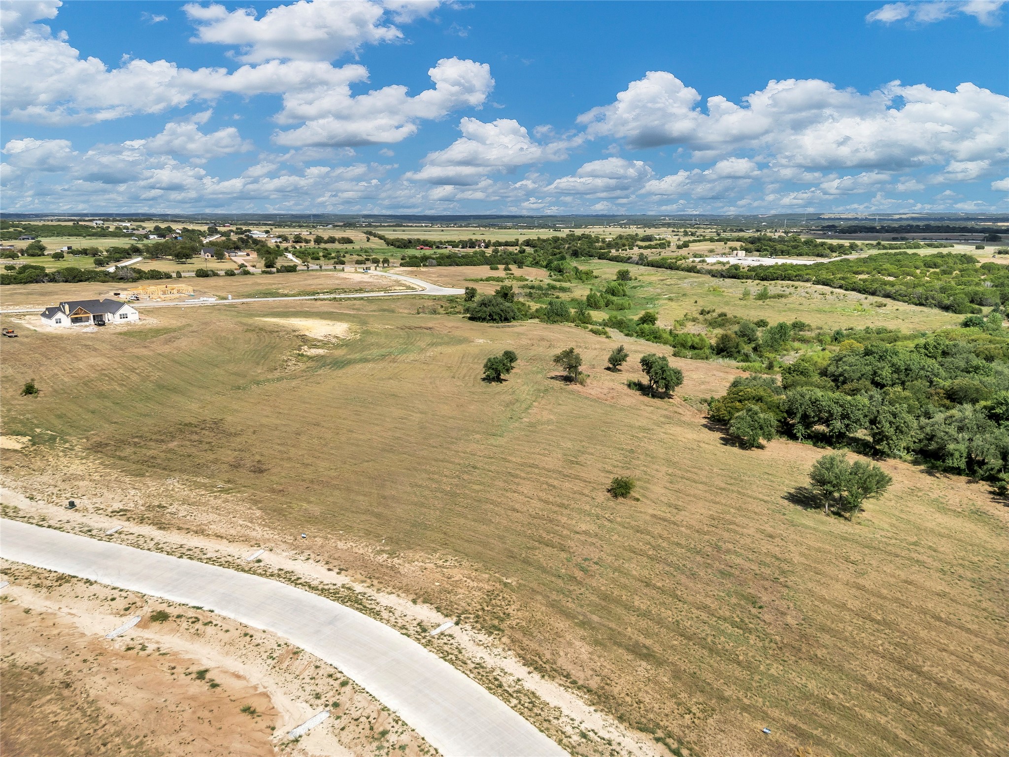 2019 Lindale Lane