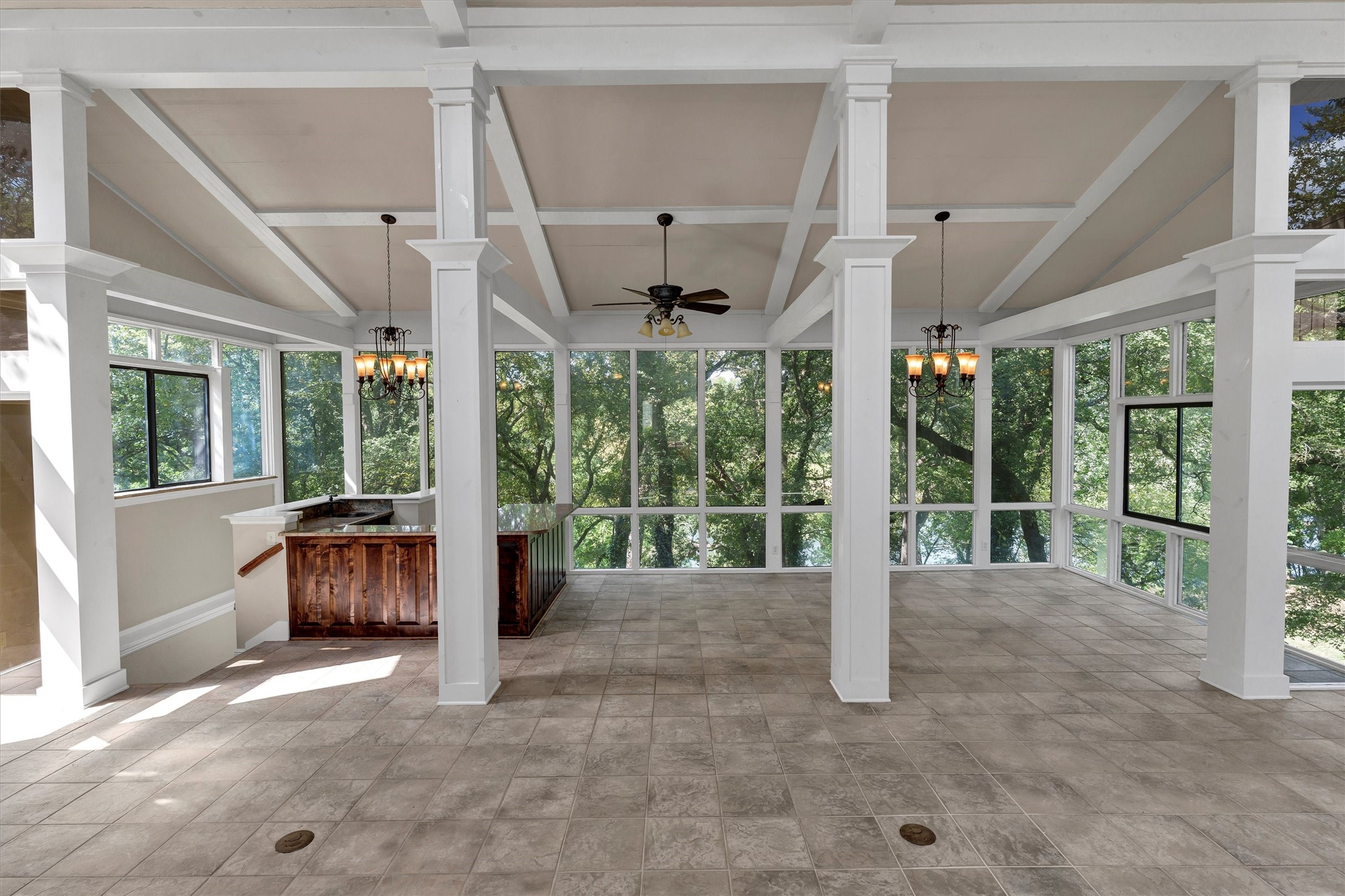 6818 Westover Drive