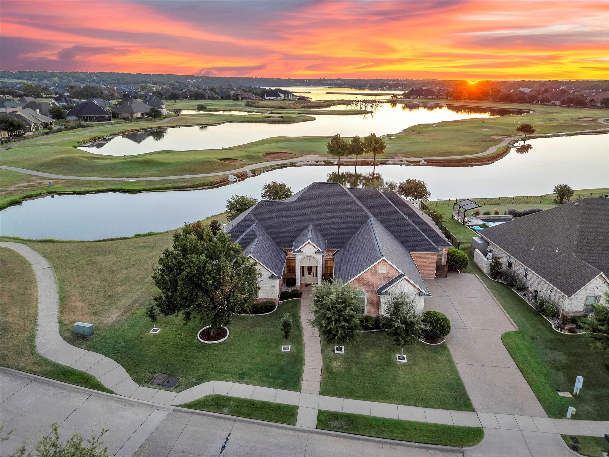 2401 Waters Edge Drive