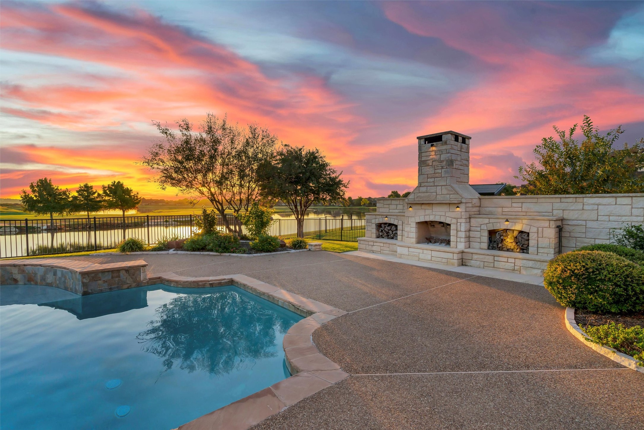 2401 Waters Edge Drive