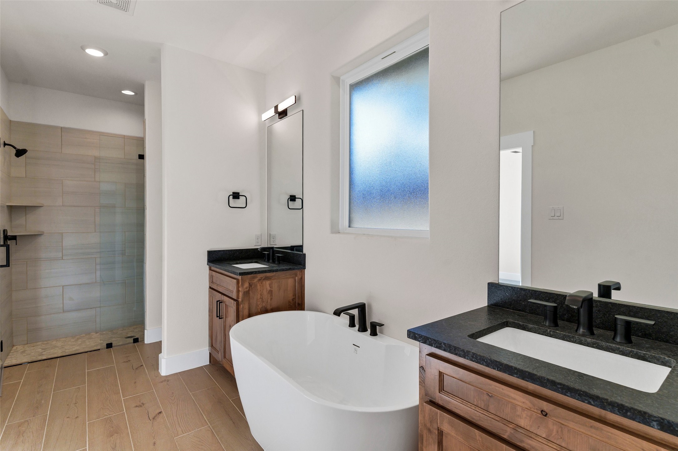 3306 Promenade Court