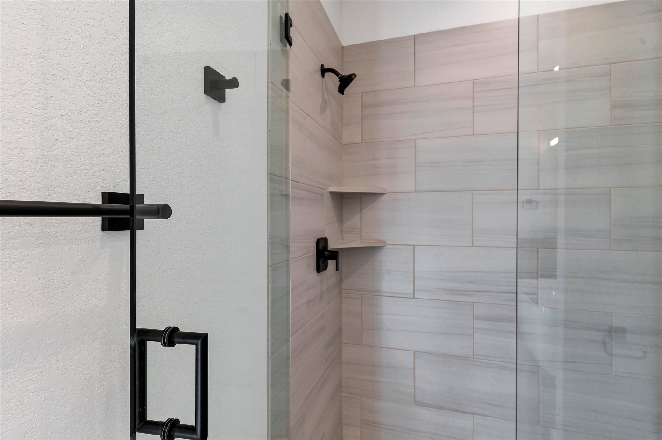 3306 Promenade Court