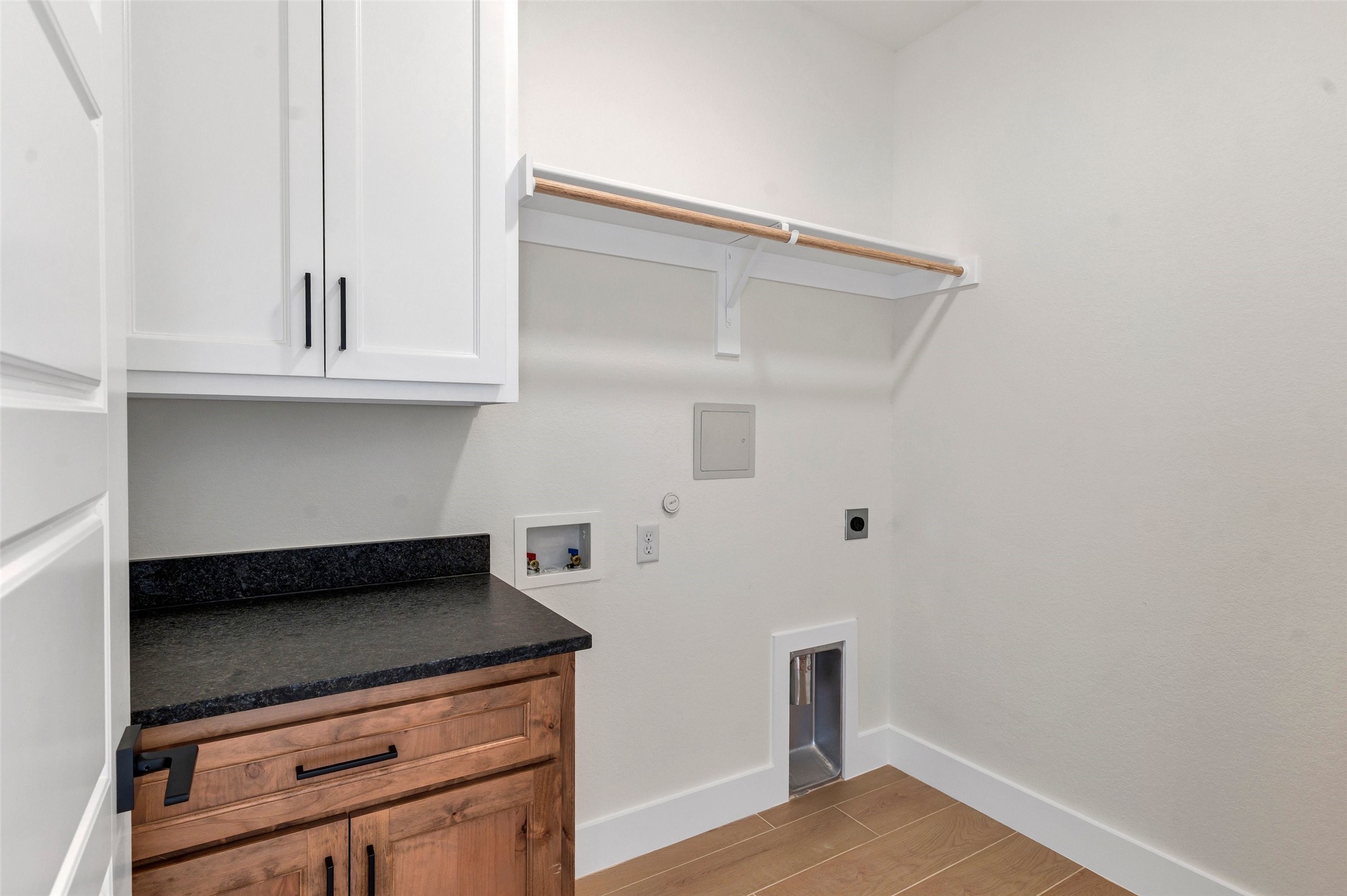 3306 Promenade Court