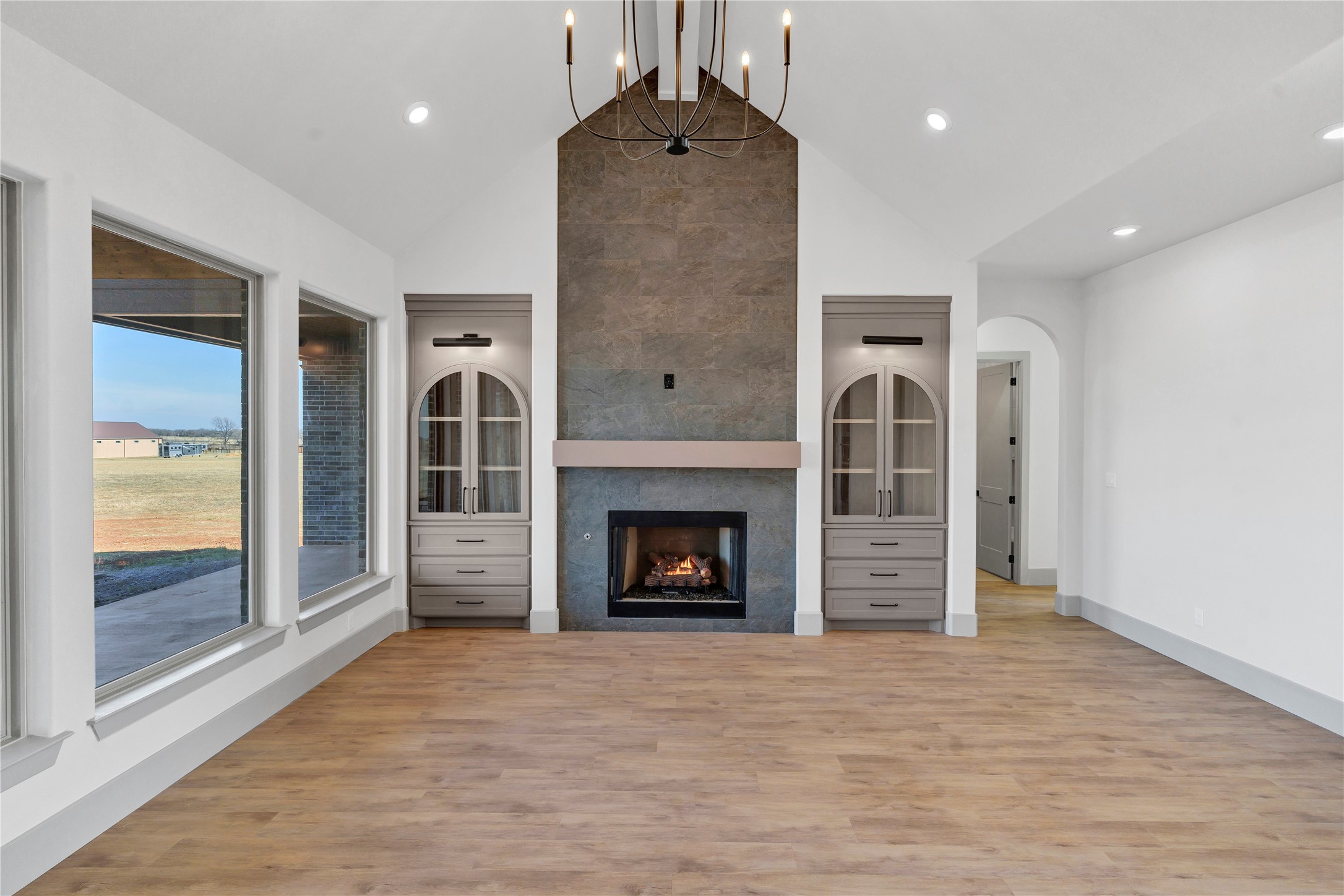 2217 Grass Roots Road