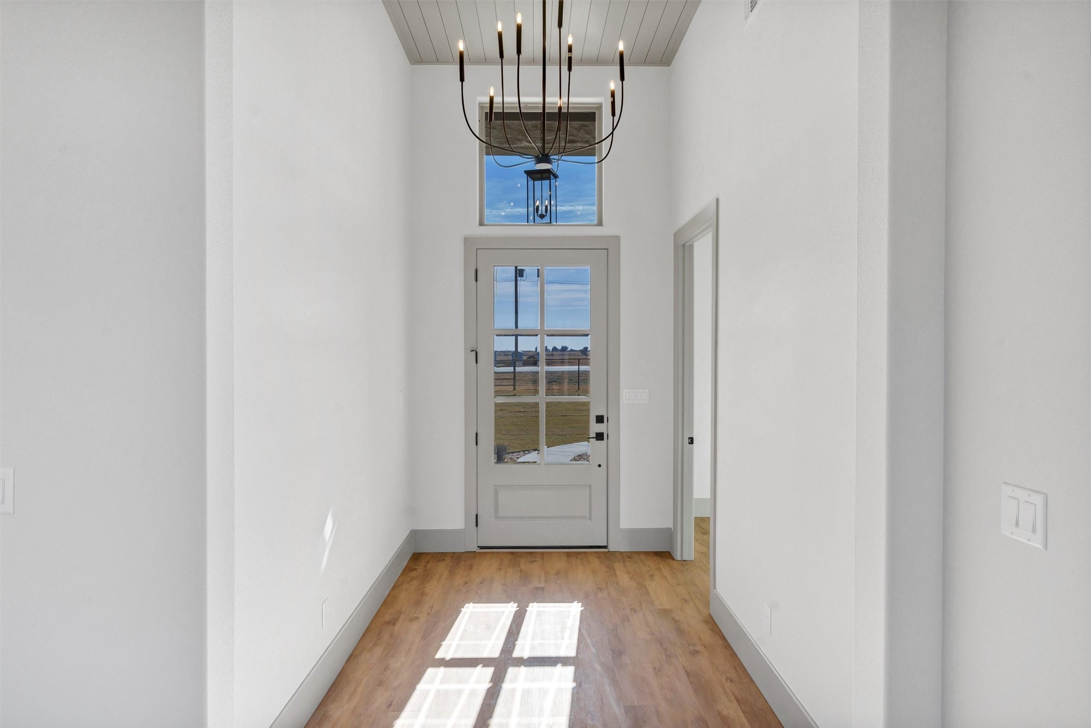 2217 Grass Roots Road