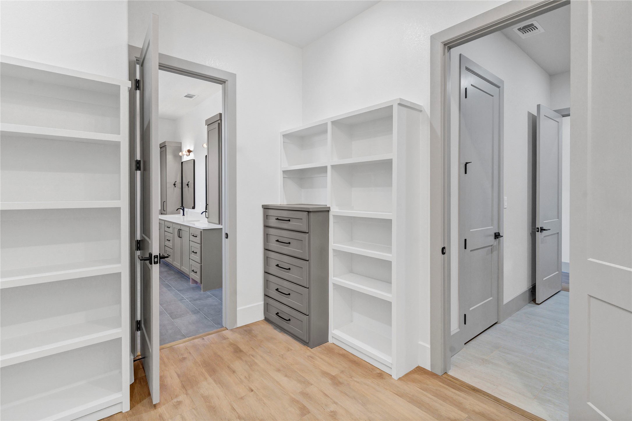 2217 Grass Roots Road