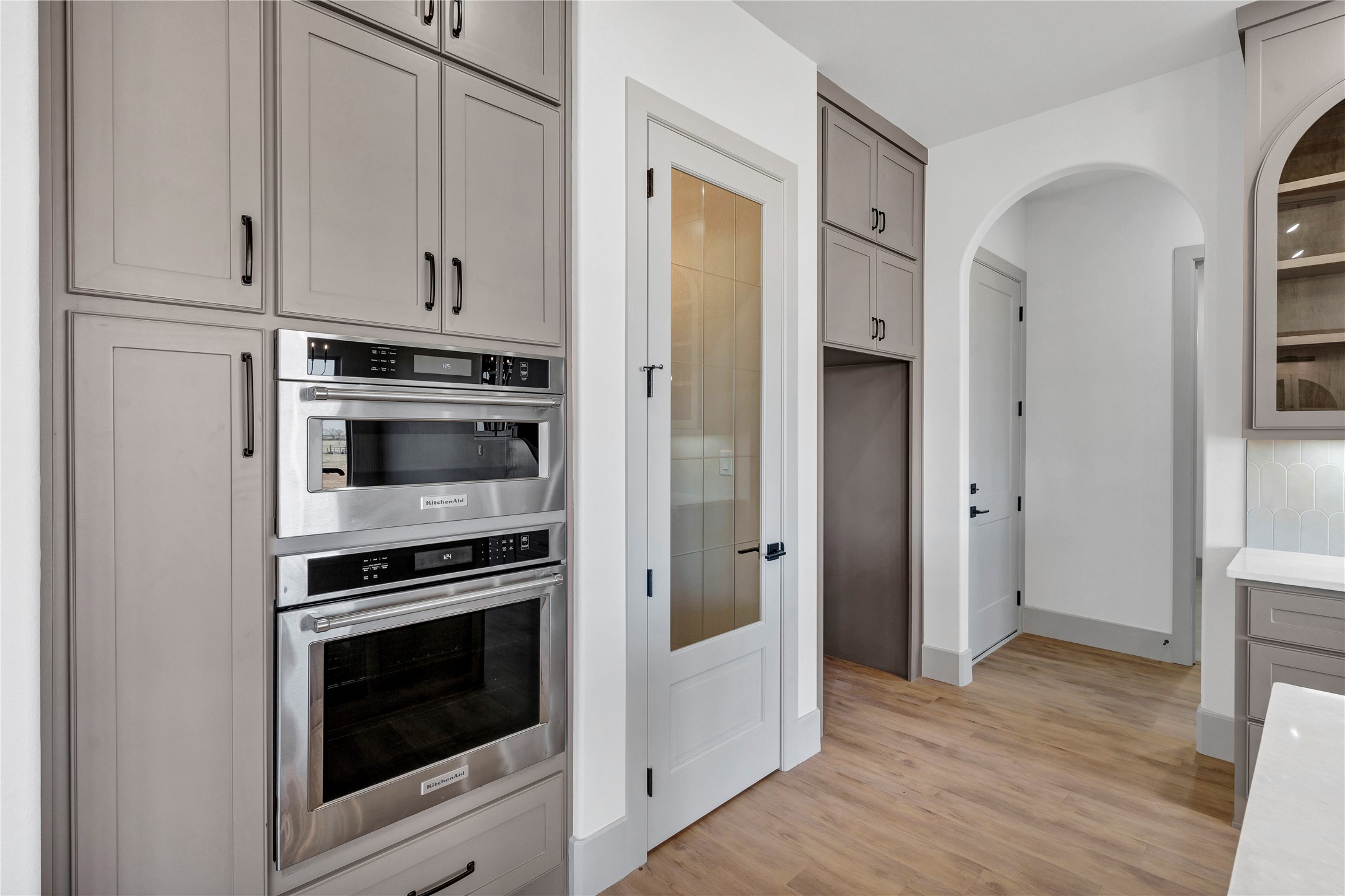 2217 Grass Roots Road