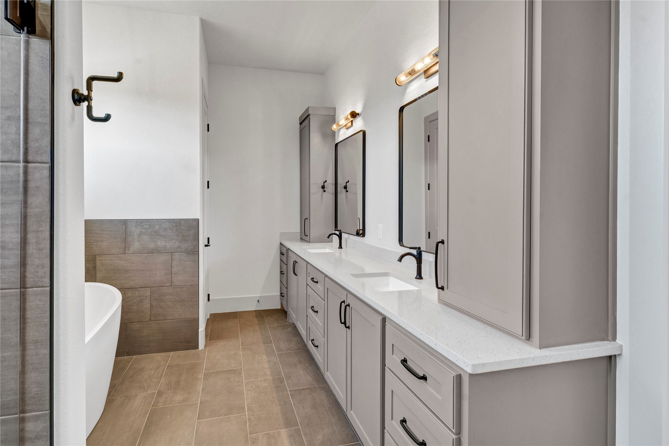 2217 Grass Roots Road