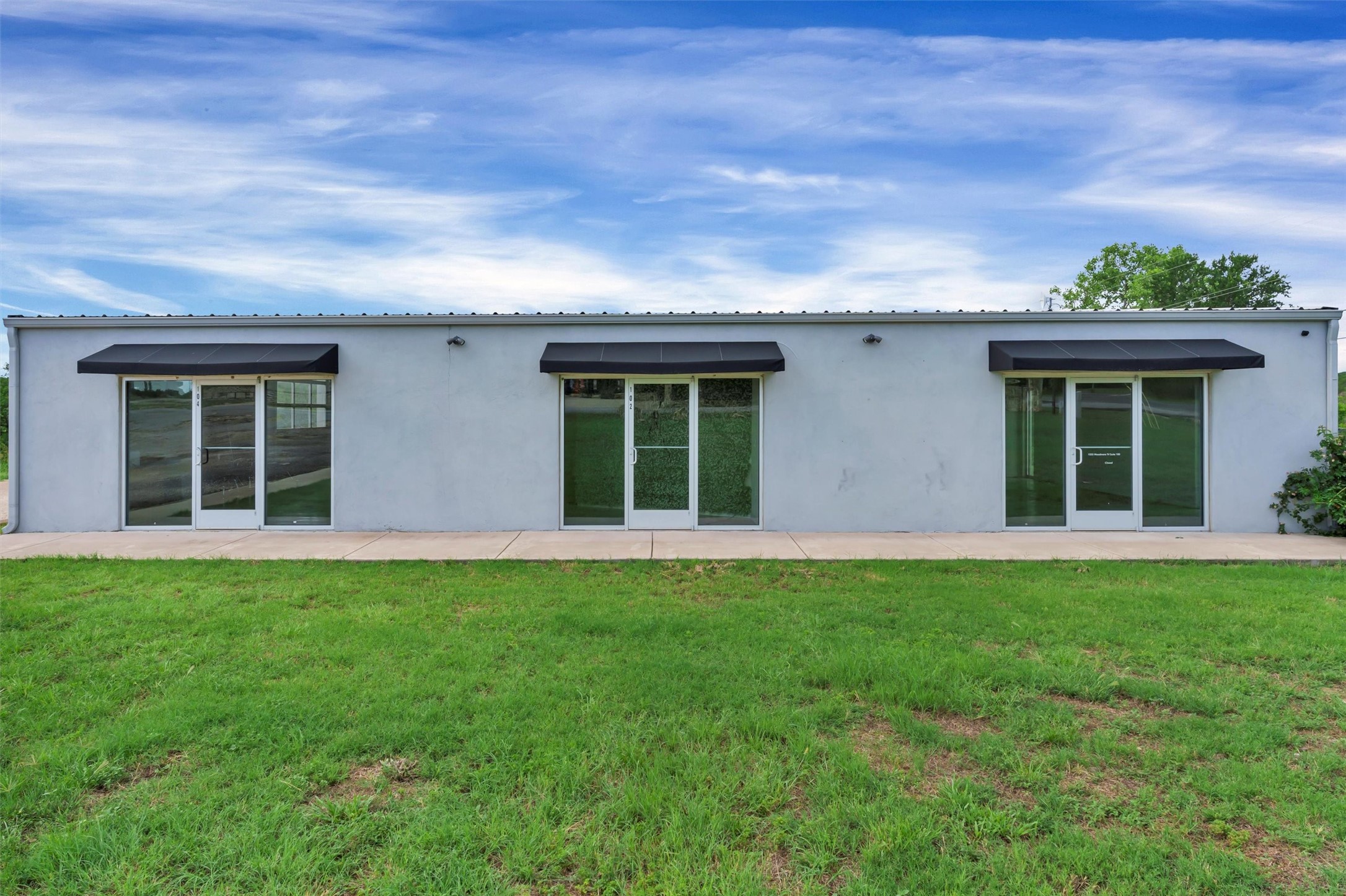 1555 Woodmere Trail 102