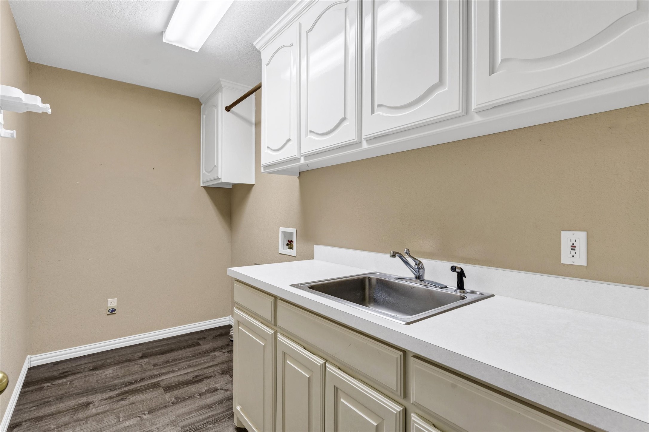 3911 Bonita Court