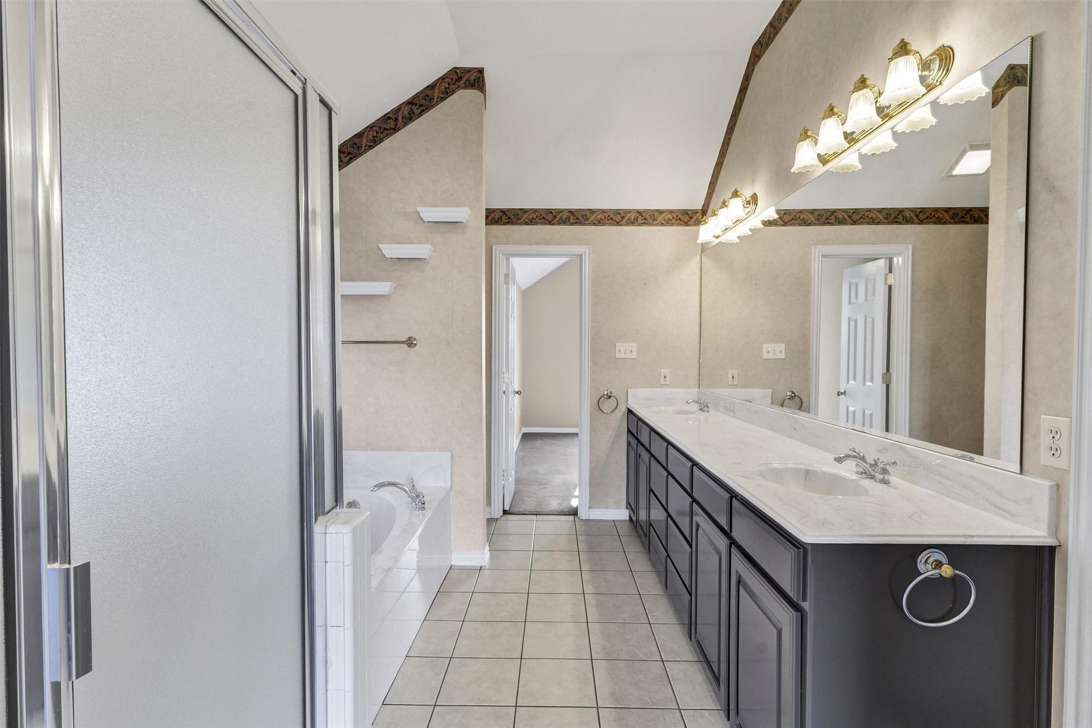 3911 Bonita Court