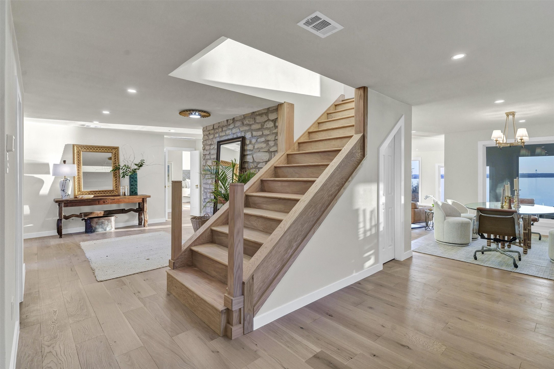 5300 Comanche Vista Trail