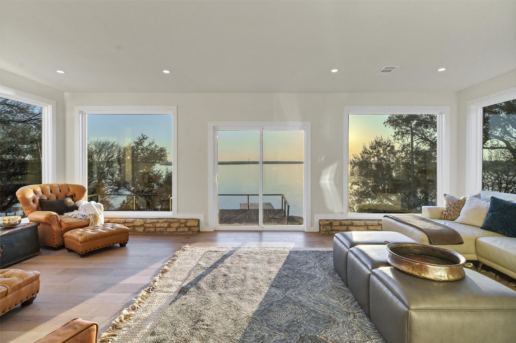 5300 Comanche Vista Trail